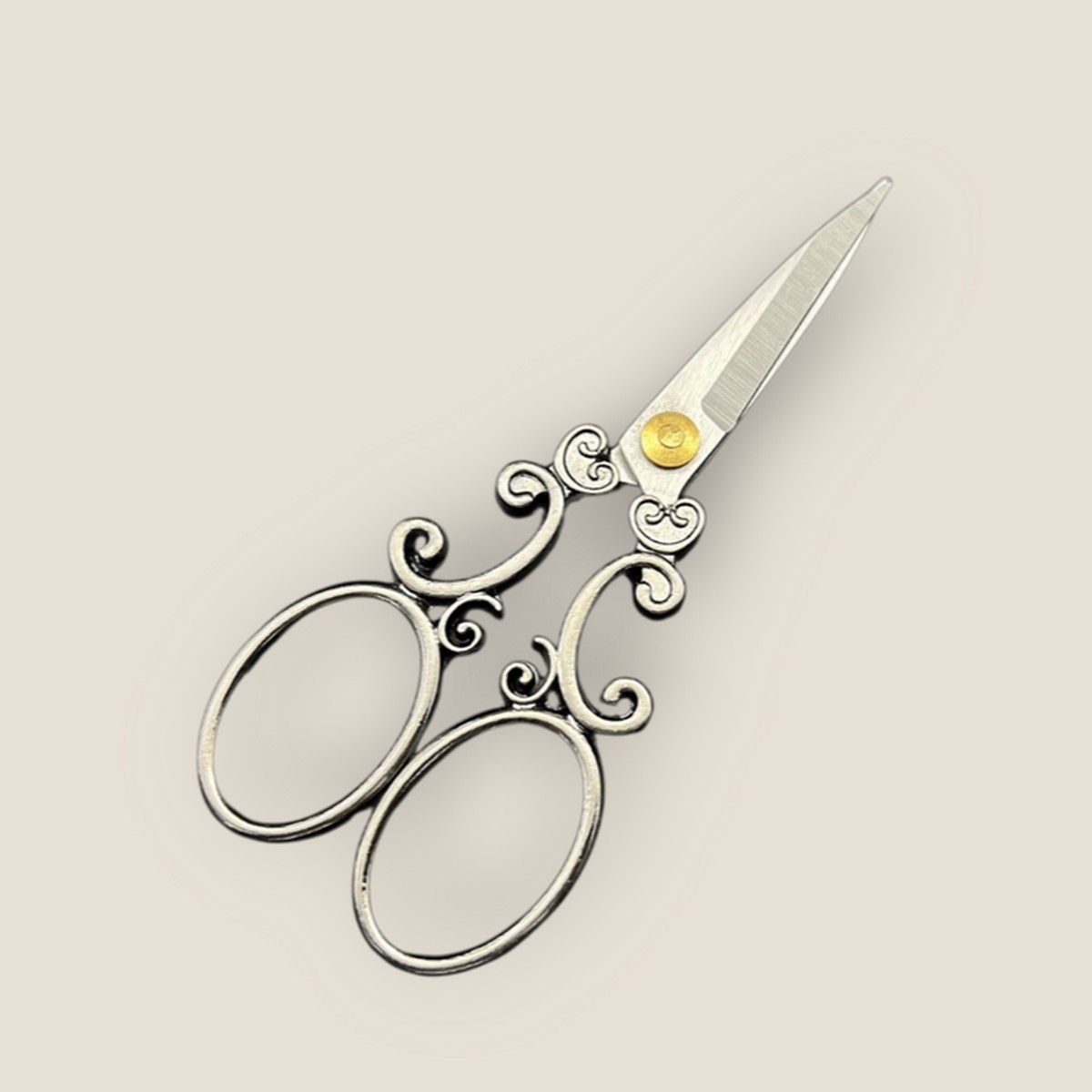 CoraCreaCrafts Arabesque Scissors
