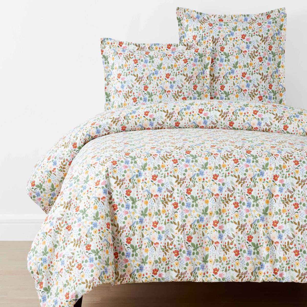 Percale Comforter - Strawberry Fields White